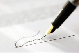 سالانه ۷هزار نفر در آمریکا برای دست‌خط پزشکان می‌میرند